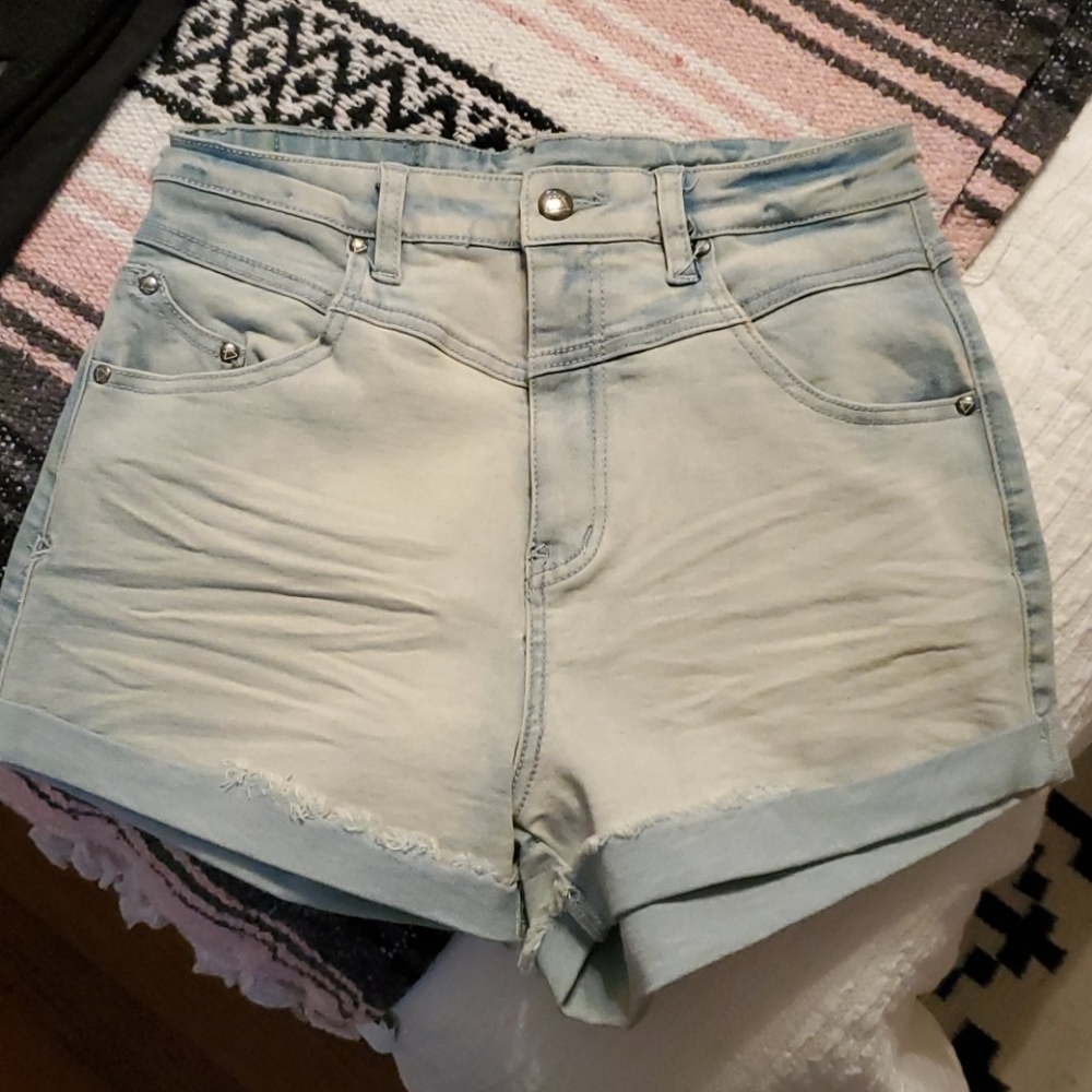 NWOT NEVER WORN SOME DAYS LOVIN high rise shorts